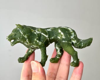 4.4" Natural jade Carved Wolf,Quartz Crystal Carved Wolf,wolf Carving,Reiki Healing,Home Decoration,Christmas Gifts 1PC