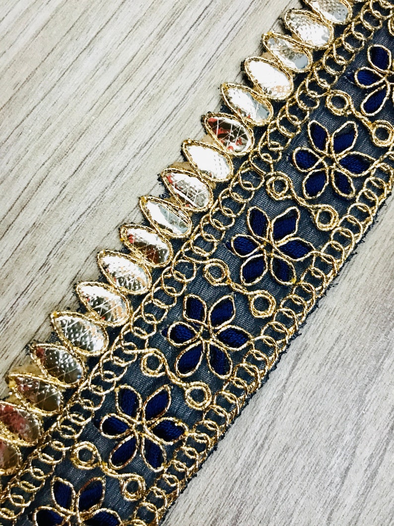 FabStitchIN Golden Embroidered Floral Trim Indian Sari Fabric Trim Saree Border Lehenga Sari Border Boho Skirt Art Quilt Fabric