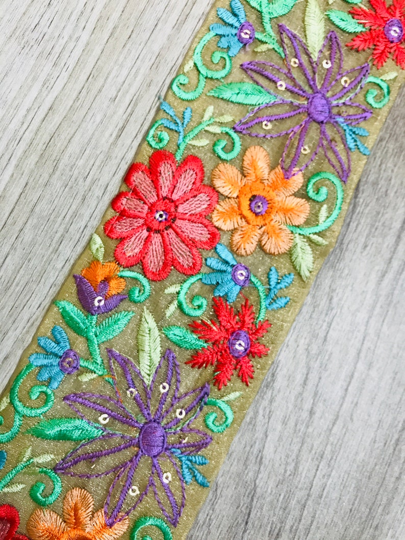 Beautiful Floral Design Trim Embroidered Border Crafting Etsy