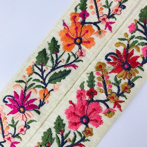 Floral Paisley Indian Embroidered Border Crafting Sewing Decorative Fabric Sari Trim Cushions Cover Trimming Ribbons Tapes| FabStitchIN