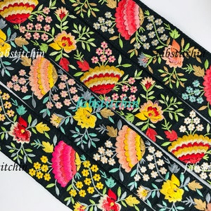 9 Yards Indian Floral Embroidered Fabric Lace Saree Border for boho junk journals, Lehenga Sari Fabric Trim Table Runner, Indian Textiles
