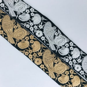 Saree Border Indian Lace Trim By The Yard, embroidered Ribbon Sari Fabric Trim-Table Runner-Art Quilt fabric trim Sari Border Silk Fabric