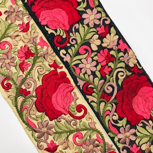 Sari Fabric Trim-Multi Colour Batik Print, Table Runner, Indian Textiles Fabrics, Sequins Embroidered Saree Border for boho junk journals