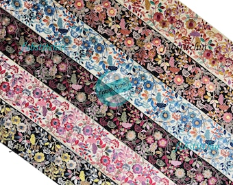 9 Yards Sari Fabric Trim-Multi Color Thread Embroidered Saree Border for Table Runner, Lehengas, junk journals,Bag strap belt, Wedding Dress