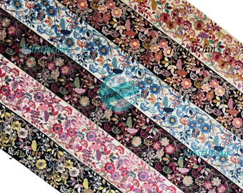 Sari Fabric Trim-Multi Color Embroidered Lace Saree Border for Table Runner, Lehengas, boho junk journals, Bag strap belt, Wedding Dress