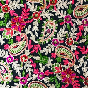 Tissu georgette brodé floral d&#39;un demi-mètre indien Lehenga Dupatta tissu sacs brodés bricolage chemin de table courtepointes d&#39;art | FabStitchIN