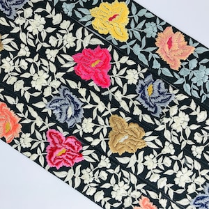 Saree Border Indian Lace Trim By The Yard, embroidered Ribbon Sari Fabric Trim-Table Runner-Art Quilt fabric trim Sari Border Silk Fabric