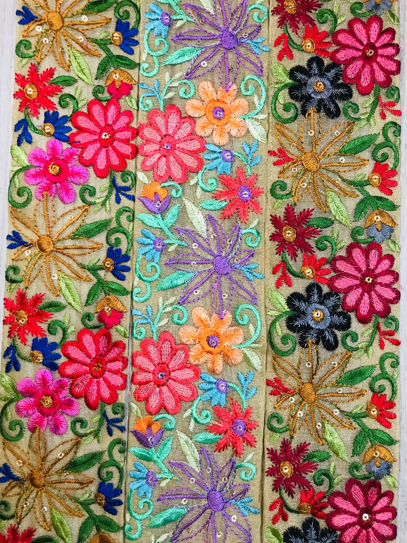 Beautiful Floral Design Trim Embroidered Border Crafting Etsy