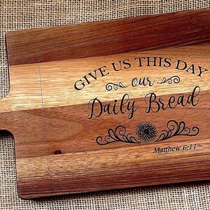 Personalized Cutting Board, Makes the perfect Mothers Day, Fathers Day,Christmas Gift, Anniversary Gift, Wedding Gift, or House Warming Gift