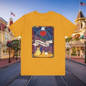 Camiseta unisex con la carta del tarot de La Bella y la Bestia, camiseta gráfica de Disney, regalo para fanáticos de Disney, camiseta linda, camiseta gráfica novedosa