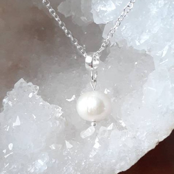 Pendentif perle d'eau douce unique Collier chaîne argent massif Perle d'eau douce Charme Perle naturelle Cadeau femme Anniversaire