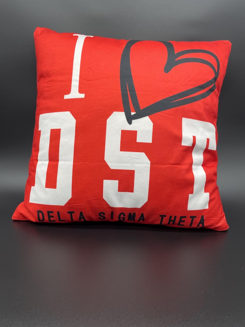 Delta Sigma Theta Decorative Pillow Covers I love Delta