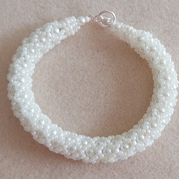 White Pearl Round Glass Beads and White Pearl seed bead Tubular netted bracelet.