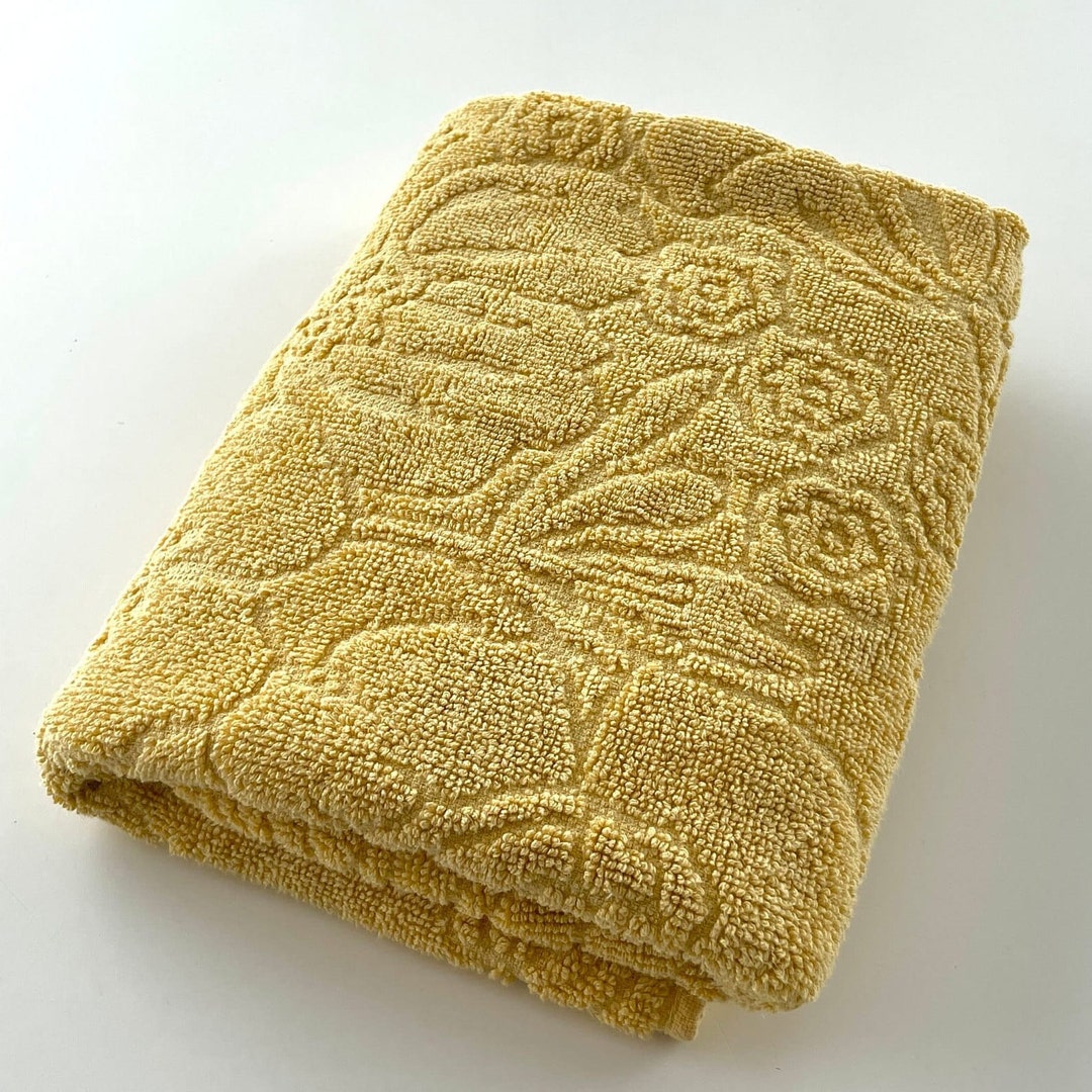 Vintage Bath Towel Yellow harvest Gold Bath Etsy