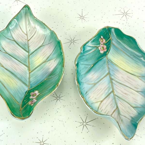 Vintage occupied Japan Fleur de Lys, porcelain leaf trinket dishes, hand painted set, soap holders, mint green, teal, gold
