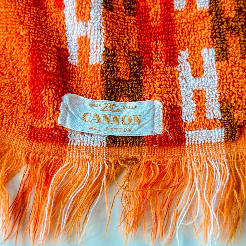 Vintage 1970s bath towel, orange green geometric velours terrycloth, Cannon USA, 100% cotton, 40" x 22", GenX Millennial nostalgia linen image 8