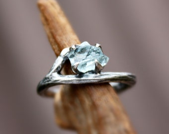 Raw aquamarine twig ring,sterling silver branch ring,rough stone,March birthstone,made to order.