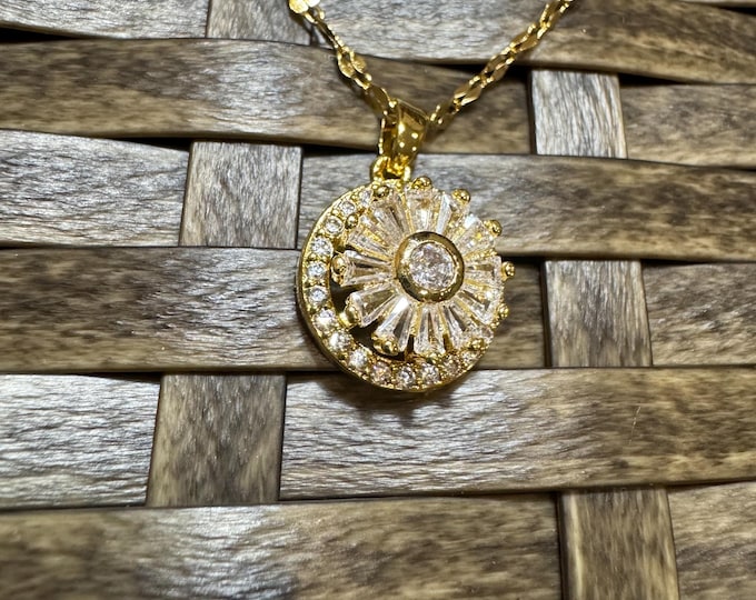 Anxiety White Spinning Sunflower Pendant Necklace, Spinning Flower Necklace, Charm Necklace, Anxiety Relief Jewelry, Fidget Necklace