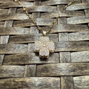Gold Spinning Clover (Type #2) Necklace with Cubic Zirconia – Anxiety Relief Jewelry