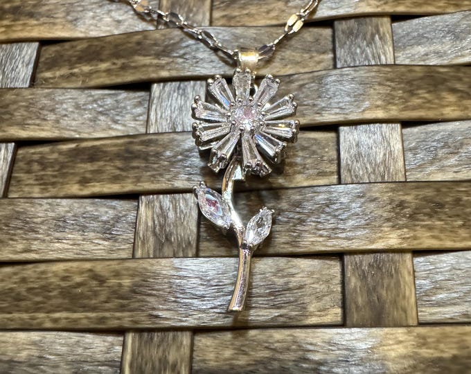 Spinning Silver Sunflower Necklace (Type #2), Gold Sunflower Spinner Necklace, Gold Sunflower Fidget Necklace, Fidget Necklace
