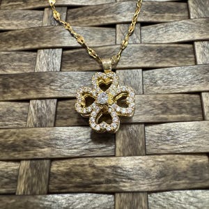 Gold Spinning Clover (Type #3) Necklace with Cubic Zirconia – Anxiety Relief Jewelry
