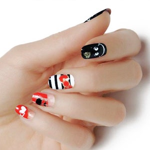 Valentine Hearts and Bows/ 100% Nail Polish Wraps/ Nail Strips