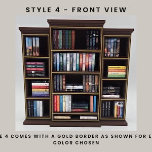 Puede incluir: Una estanter&iacute;a marr&oacute;n con bordes dorados, llena de libros variados. El texto "STYLE 4 - FRONT VIEW" est&aacute; en la parte superior, y "STYLE 4 COMES WITH A GOLD BORDER AS SHOWN FOR EVERY COLOR CHOSEN" en la inferior.