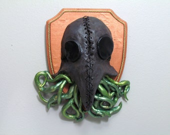 Cthulhu in Plague Doctor Mask Wall hanger Bust Sculpture