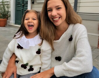 matching jumpers mum and baby