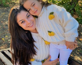 mum and daughter jumpers