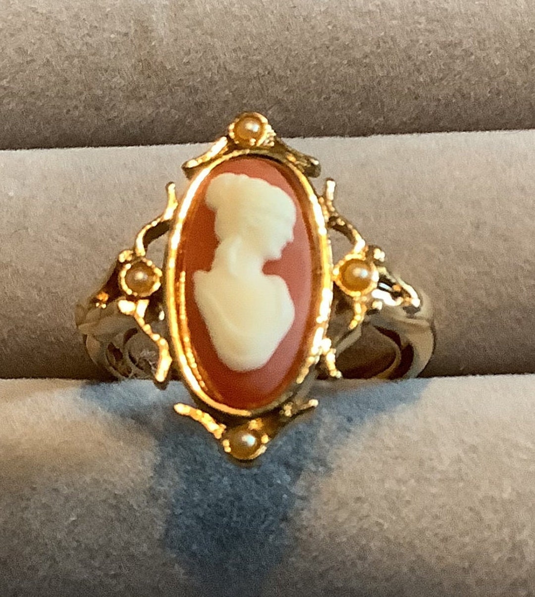 Avon Cameo Ring Etsy