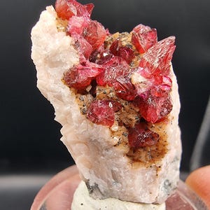 Rosalite – Bou Azzer, Morocco – 3.5×3×1.5 cm