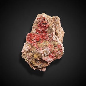 Ejemplar de cristal de eritrita – Bou Azzer, Marruecos – Mineral de cobalto rosa intenso – 5 × 3,5 × 3,5 cm