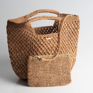 Raffia basket, handmade raffia bag, women's bag, summer bag, panier, hand-woven, made in Madagascar,  shoulder bag, handmade