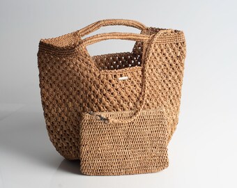 Raffia basket, handmade raffia bag, women's bag, summer bag, panier, hand-woven, made in Madagascar,  shoulder bag, handmade