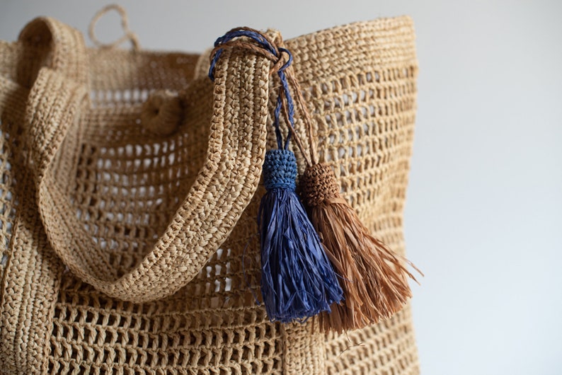 Handmade raffia bag, women's bag, summer bag, natural, hand-woven, made in Madagascar, shoulder bag, handmade image 3