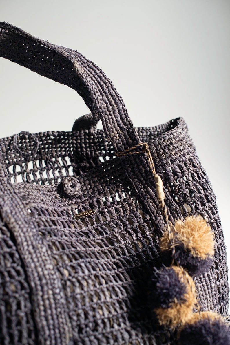 Handmade raffia bag, women's bag, summer bag, natural, hand-woven, made in Madagascar, shoulder bag, handmade image 8