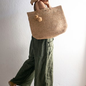 Handmade raffia bag, beach bag, women's bag, summer bag, natural, hand-woven, made in Madagascar, shoulder bag, image 2