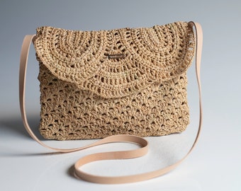 crossbody bag, Handmade raffia bag, women's bag, summer bag, natural, hand-woven, made in Madagascar,  shoulder bag, straw bag