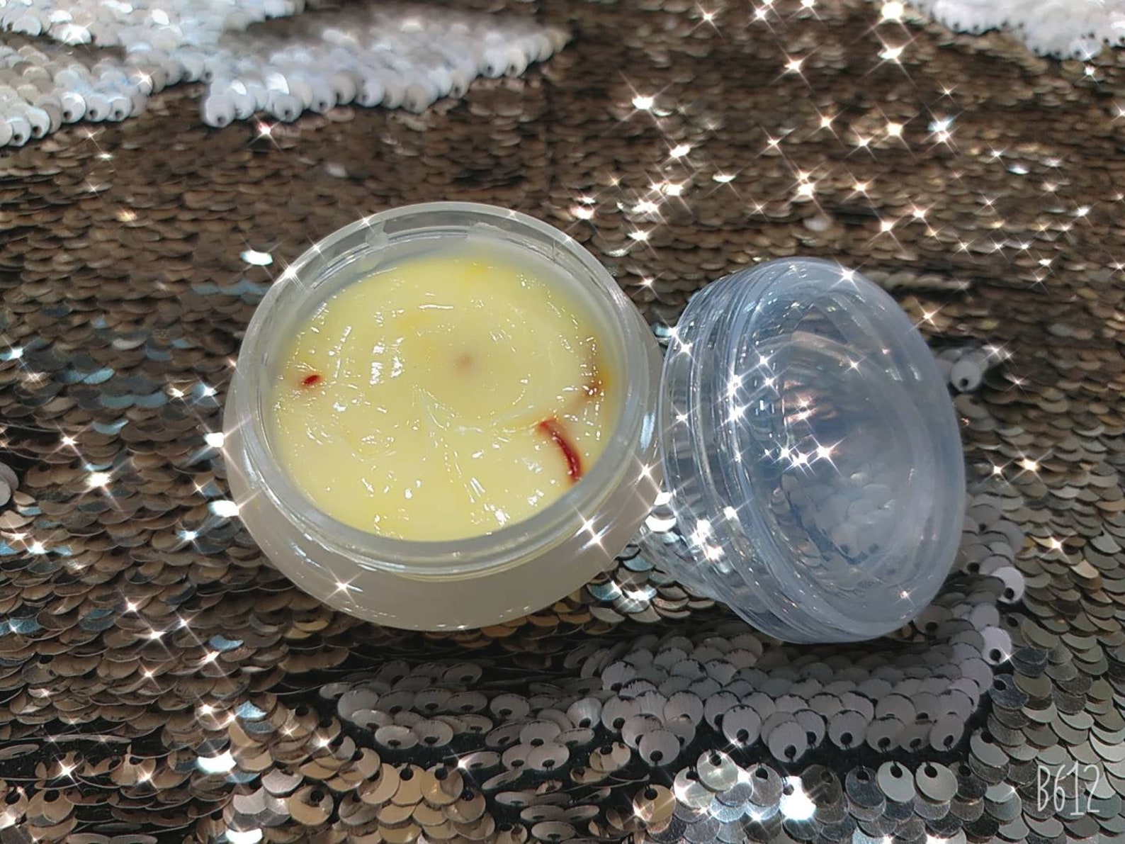 Saffron skin whitening night cream 25gm Etsy