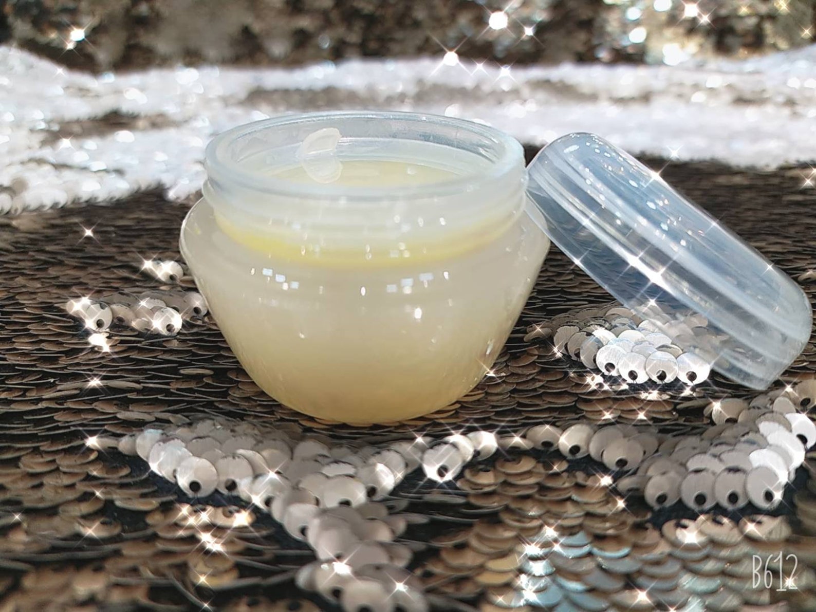 Saffron skin whitening night cream 25gm Etsy