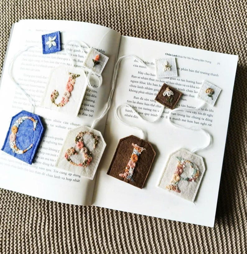 Hand Embroidered Initial Tea Bag Bookmark, Custom Book Lover Gift - Etsy