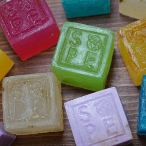 Shampoo Bars - Sustainable - Eco Friendly - Gift - Low Waste Packaging - Christmas Gift