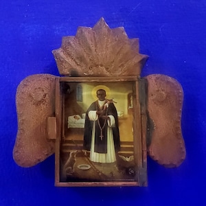 Rustic Mexican San Martin de Porres tin wall hanging nicho folk art rusty Santo Catolic Saint