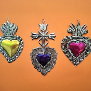 Set of 3 Mexican Tin Sacred Hearts – Handmade Milagros by Tirso Cuevas – Folk Art Wall Decor – Yellow, Purple, Pink – Oaxaca México