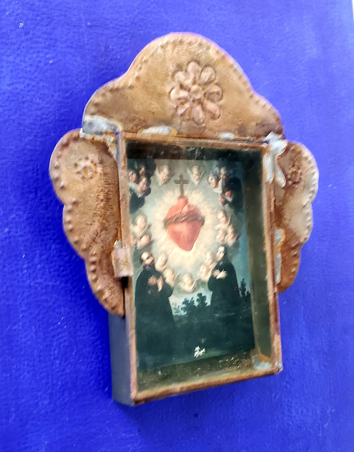 Rustic Mexican Tin Nicho Sacred Heart With Cherubs and Angels Etsy