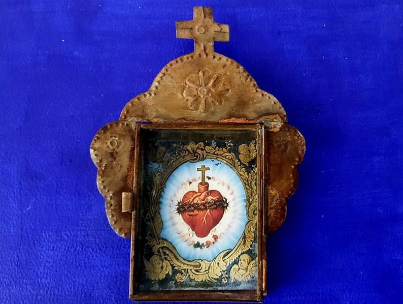 Rustic Mexican Tin Nicho Sacred Heart Crown of Torns Wall Etsy