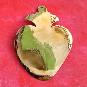 Beautiful Handmade Mexican tin sacred heart very shinny gold color folk art milagro wall hanging mexico Oaxaca