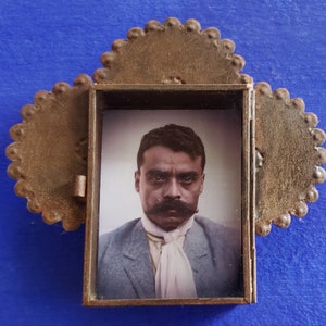 Rustic Mexican tin nicho  Emiliano Zapata Mexican Revolution hero  wall hanging folk art rusty  shrine shadow box