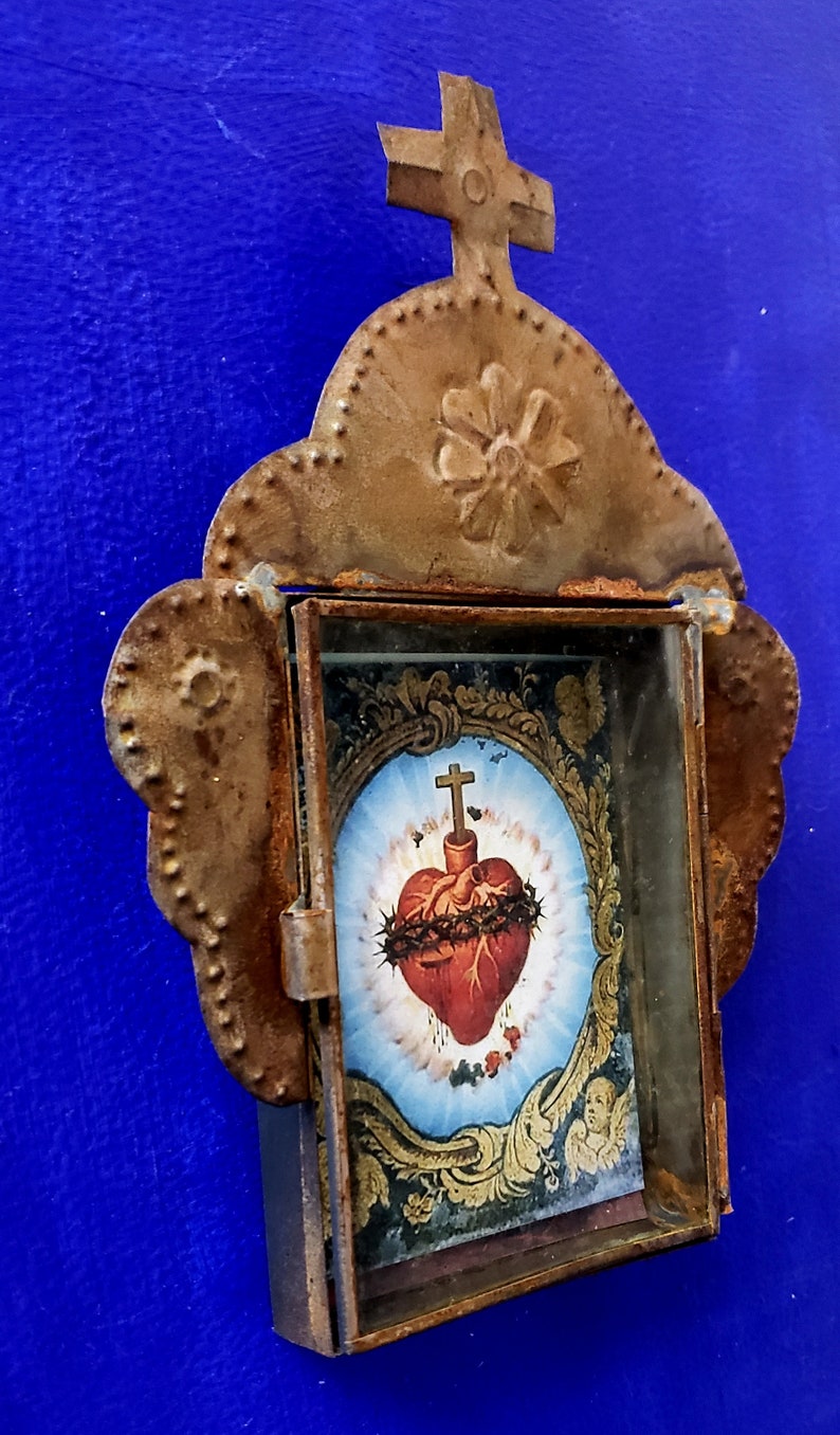 Rustic Mexican Tin Nicho Sacred Heart Crown of Torns Wall Etsy